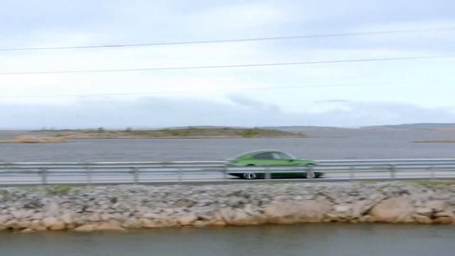 2020 Porsche Taycan Turbo S Mamba Green - Driving смотреть онлайн