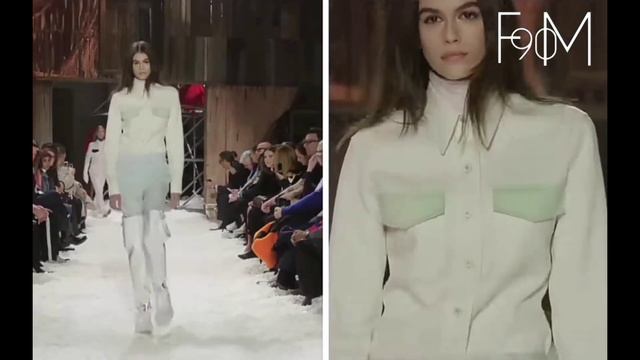 KAIA GERBER | Runway Collection смотреть онлайн