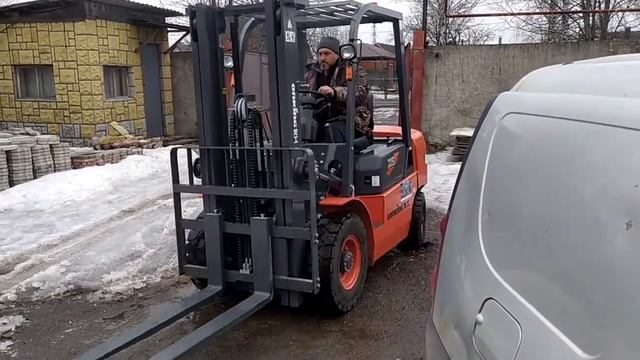 ВИЛОЧНЫЙ ПОГРУЗЧИК LONKING FD25T