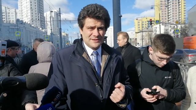 Уборка Екатеринбурга после зимы смотреть онлайн