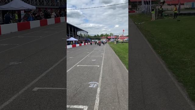 Топ ! Супермото старт ! #мотоспорт #minimotogp #мотодети #мото #спорт #мотошкола #питбайк #bike смотреть онлайн