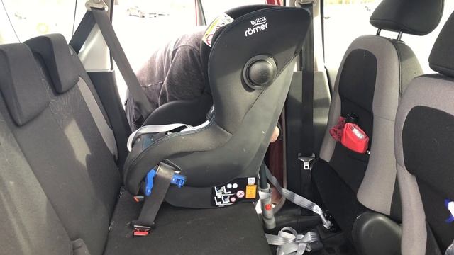 How to install Britax Max-way with increased legroom. смотреть онлайн