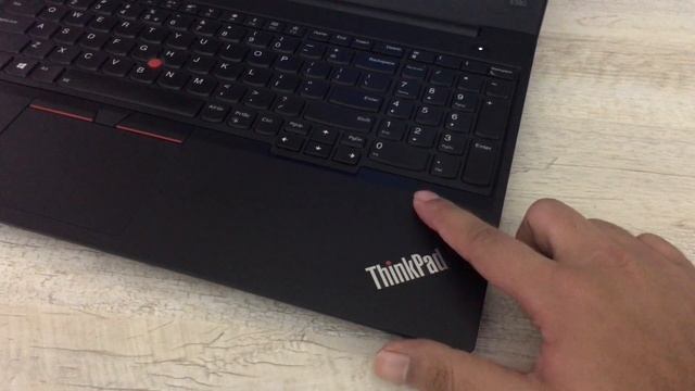 LENOVO THINKPAD 2019 REVIEW & BUYERS GUIDE | BUDGET LAPTOP OF 2019 смотреть онлайн