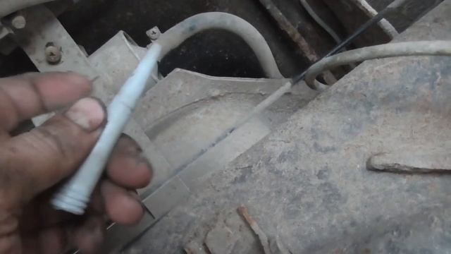 * Opel Vectra A 1,8i KAT (C18NZ) * Замена топливного фильтра * смотреть онлайн