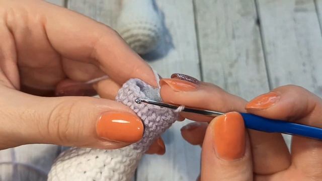 МК Зайчик вязаный крючком ЧАСТЬ 2/