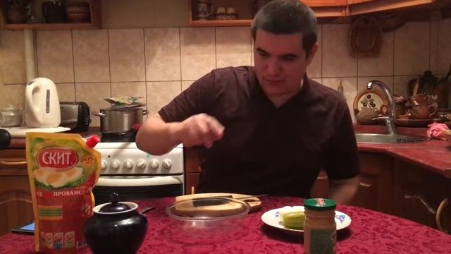 КУРИЦА С СОУСОМ ДЛЯ СВИНИНЫ. Хочу поржать. смотреть онлайн