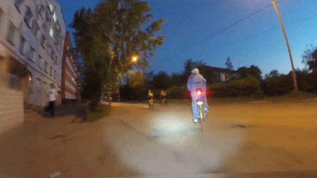 Покатушка - Махач светящихся. Левобережные против правобережных. г.Омск смотреть онлайн