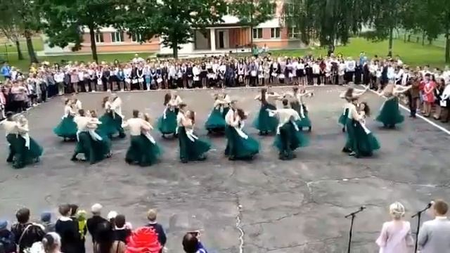 Выпускной вальс.11класс