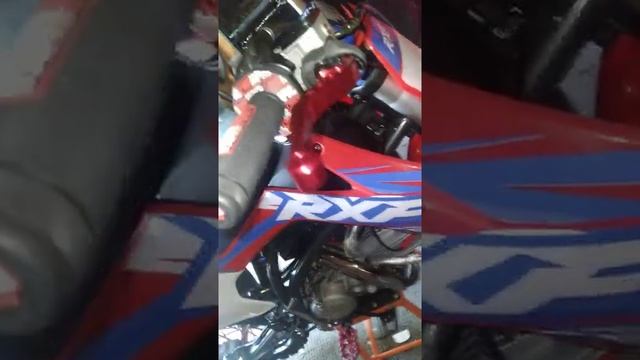 rxf 200 freeride dirtbike смотреть онлайн
