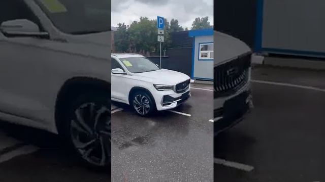 Белый Geely Monjaro смотреть онлайн