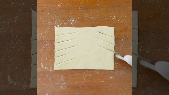 41 DESSERT AND BAKING HACKS