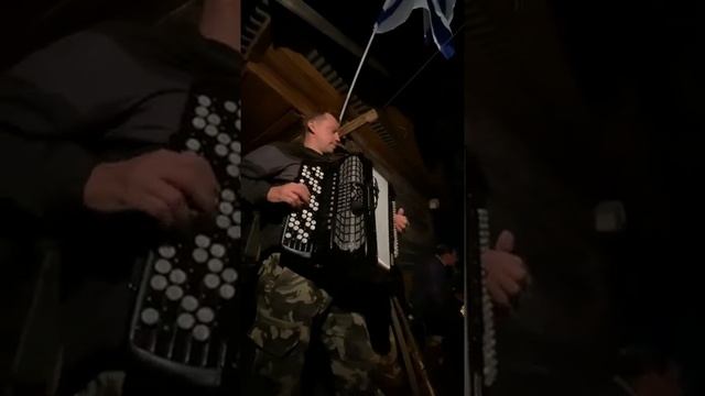 Баян в деревне,обожаю!!! смотреть онлайн