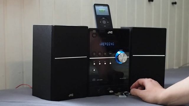 Музыкальный центр JVC UX-SG5 для iPod смотреть онлайн