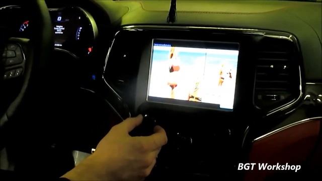 Dodge, Jeep, Chrysler, Fiat - MirrorLink - iPhone смотреть онлайн