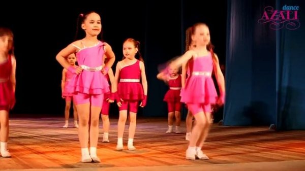 ХС "Azali dannce" танец "На круглой планете"