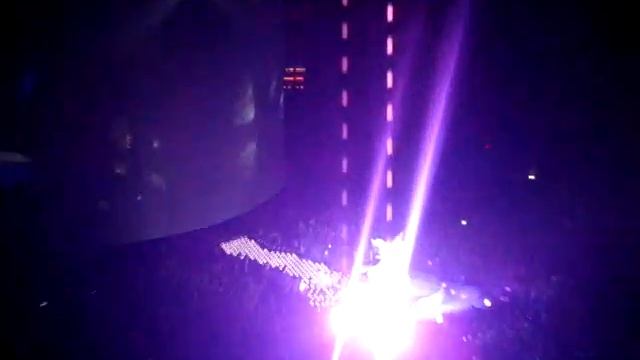So happy I could die - Lady Gaga Live at Excel Energy Center in St Paul смотреть онлайн