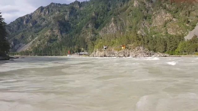Спуск по реке Катунь смотреть онлайн