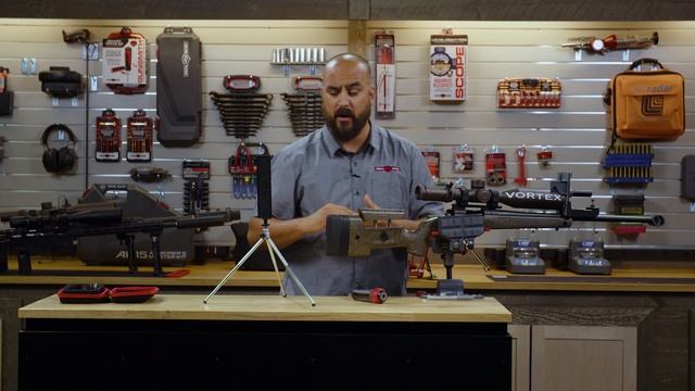 Mounting and Leveling a Vortex RAZOR HD Gen II Scope to a Bergara B-14 HMR Rifle смотреть онлайн