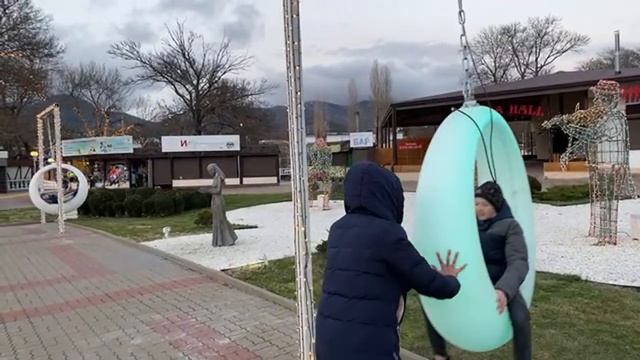 Кабардинка 2021. Полный обзор. Море, пляж, набережная и хорошее настроение. (Папа Может) смотреть онлайн