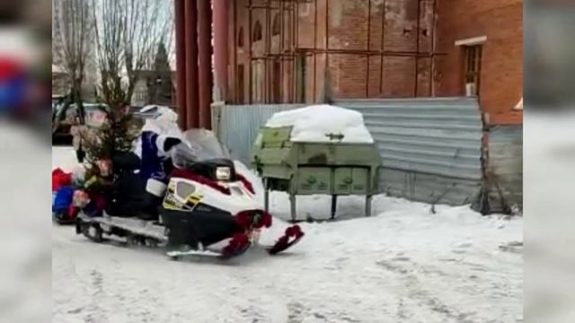 Детский праздник в Успенском соборе Екатеринбурга (январь 2023) смотреть онлайн