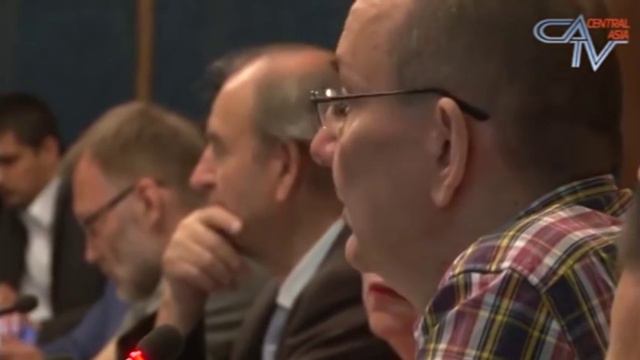 Сергей Абашин: Необходимо провести для мигрантов амнистию смотреть онлайн