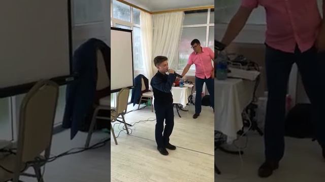 Мой сын поёт смотреть онлайн