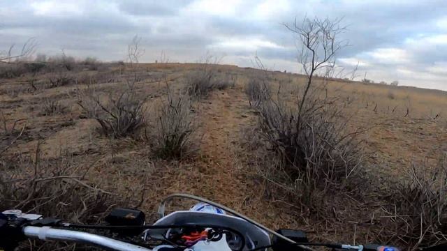 Весенний гряземес. Эндуро по степи. Wels 250crf (Велс 250) смотреть онлайн