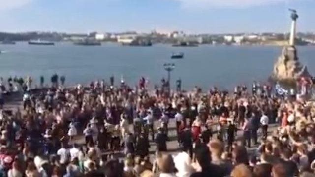 Московская кадриль - Первый бальный флешмоб в честь Дня Победы смотреть онлайн