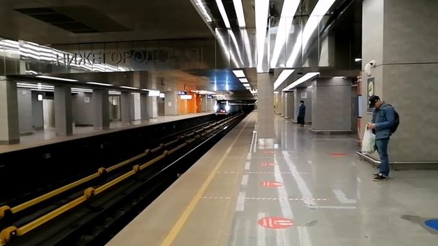 Мини треин споттинг в Московском метро. Лермонтовский проспект, Воробьёвы горы и Нижегородская! смотреть онлайн