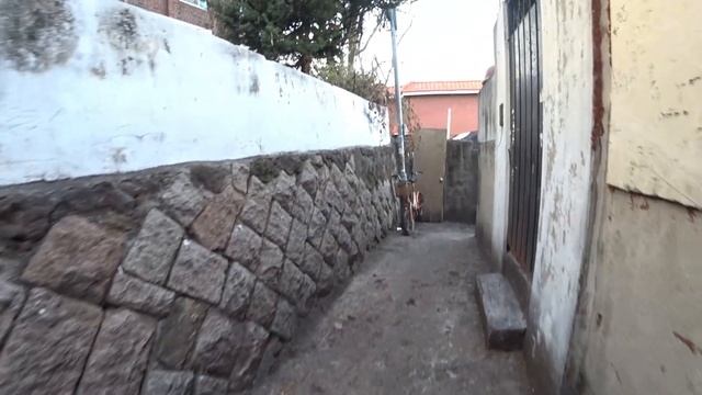 Другая сторона Кореи/Район под снос в центре Сеула/Брожу по страшным корейским трущобам/KOREA VLOG смотреть онлайн