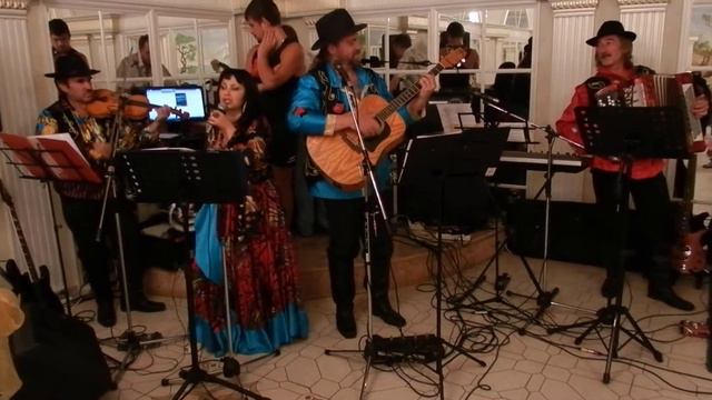 Цыганский ансамбль "САРЭ РОМА" смотреть онлайн