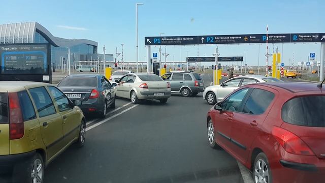 Симферополь. Аэропорт. Транспортный коллапс. смотреть онлайн