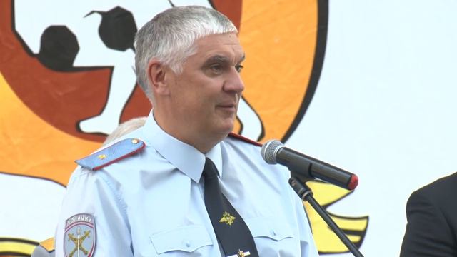 Последний звонок в школе "Самбо-70" смотреть онлайн