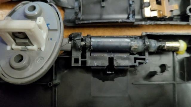 Как разобрать солнцезащитный козырёк Prado 120 смотреть онлайн