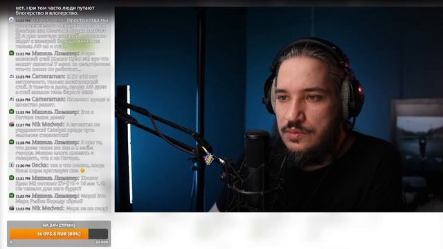 Sony A7 IV VS Sony ZV-E10 (смотрим Mark Bennett's Camera Crisis)