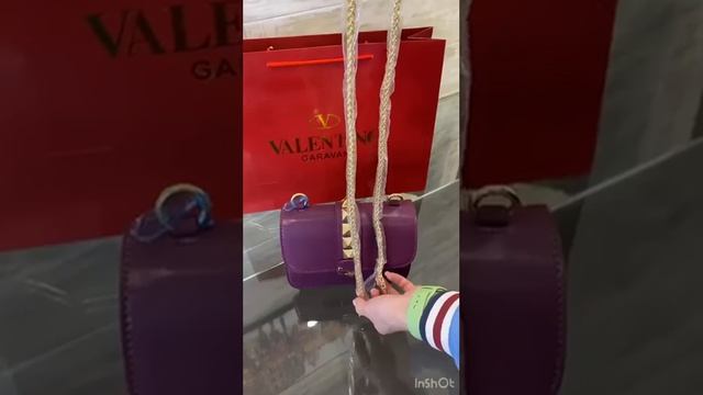 Сумка Valentino Garavani новая с бирками в премиальном исполнении, натуральная кожа смотреть онлайн