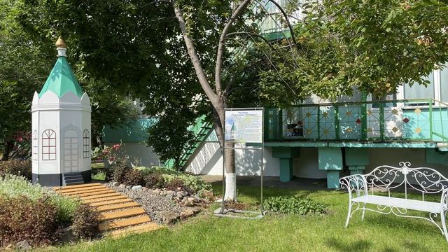 AB318D06-FA23-4687-926A-F789FC101768