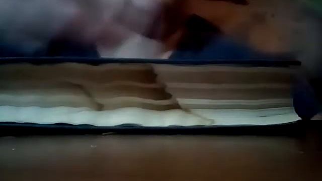 Den... Первое видео./Трюк ОЛЛИ./фингерборд в деле-пределе!02.12.2017.?? смотреть онлайн