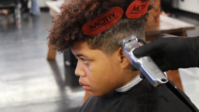 How to- Shadow fade w/ curly top смотреть онлайн