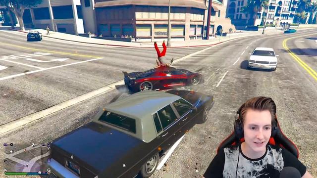 ТАЙНО УСТАНАВЛИВАЮ БОМБЫ ЛИПУЧКИ НА ЛЮДЕЙ ТРОЛЛИНГ В ГТА 5 ОНЛАЙН (GTA 5 ONLINE) смотреть онлайн