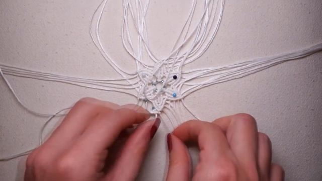 DIY Christmas macrame snowflake | Macrame tutorial | How to make macrame ornament смотреть онлайн