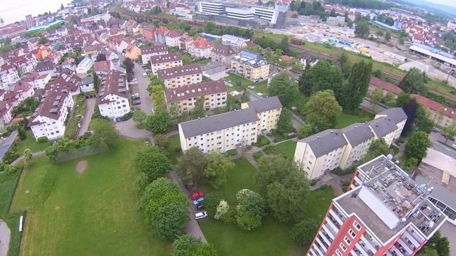 Walk through the street with the drone in 180ft above me смотреть онлайн