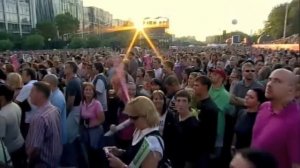 Simply Red - It's Only Love (Live from Budapest, 2009)