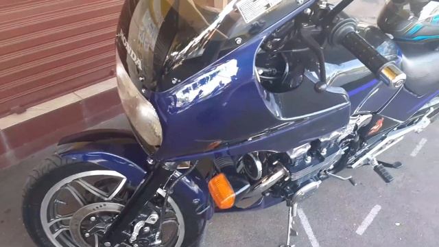 Honda CBX 750 a 7galo смотреть онлайн