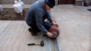 Как легко и просто открутить вентиль с пропанового баллона !