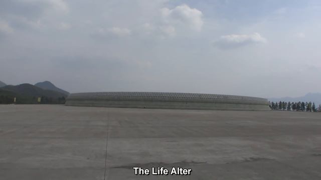 Second Tallest Statue in the World - Spring Temple Buddha смотреть онлайн