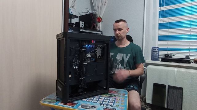 Оборзел корпус Cougar Duoface RGB