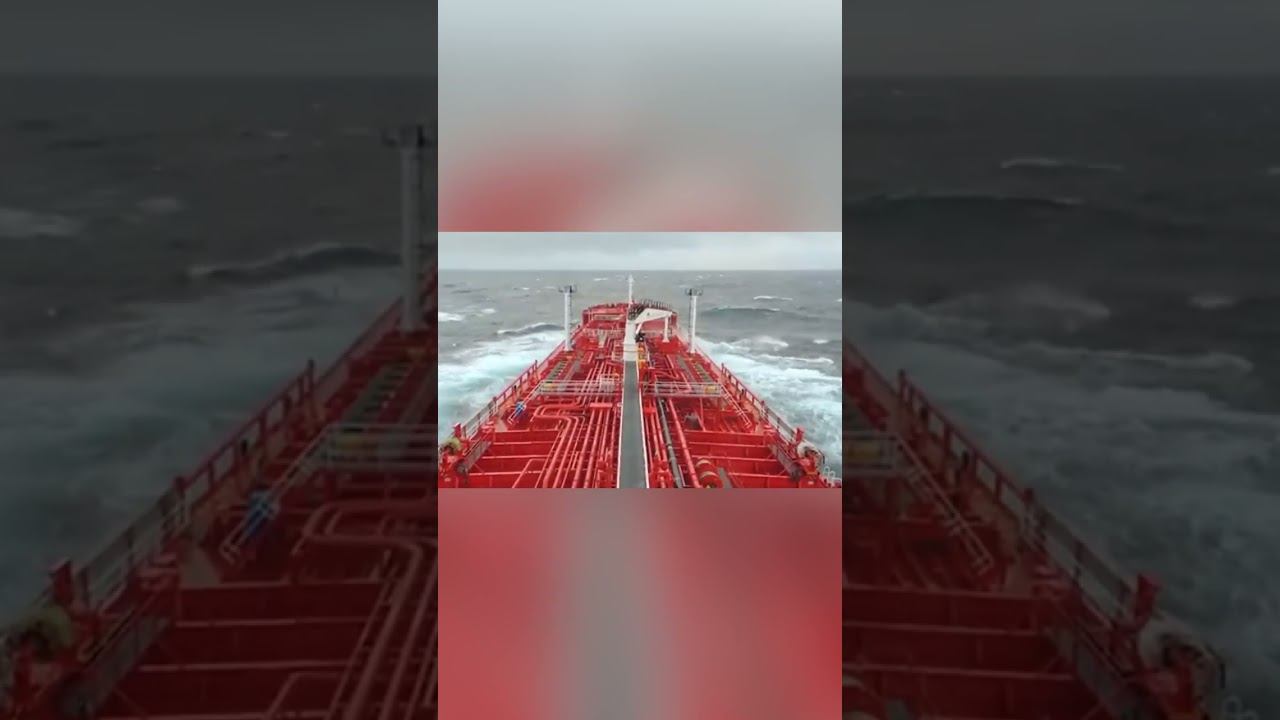 Гигантские Волны убийцы - Бискайский залив смотреть онлайн