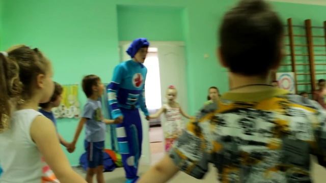 Игры и конкурсы на детский праздник. Видео 1. Праздник ТВ. смотреть онлайн