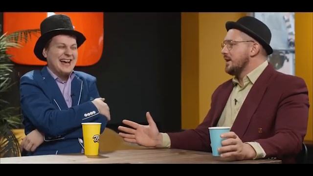 ЗАШКВАРНЫЙ СТОЛ #2. Паша техник - Кто в рот принимает, тот сам всё понимает. смотреть онлайн